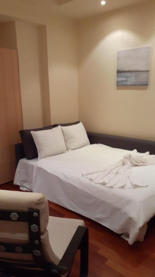 דירות Centrally Located Studio In Athens! מראה חיצוני תמונה